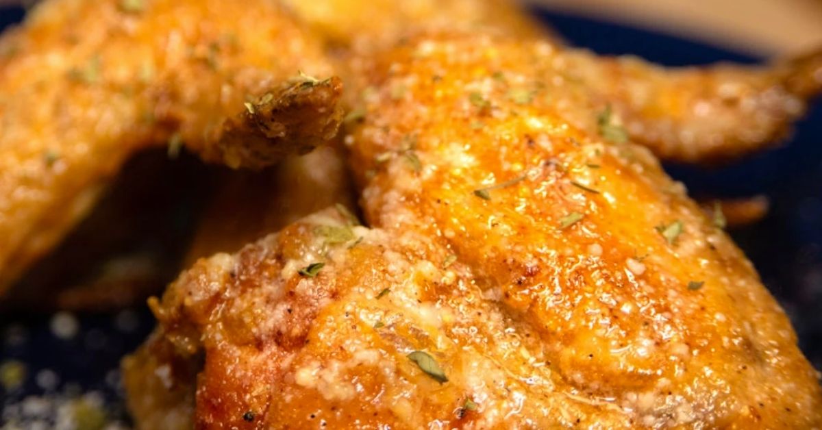 SMOKED GARLIC PARMESAN WINGS